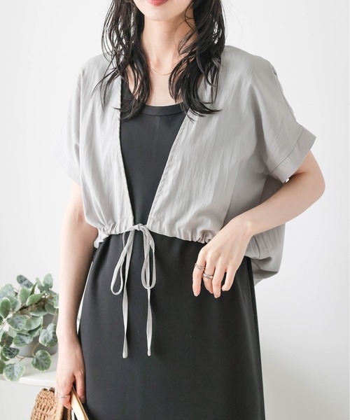 SUGAR BISKET(シュガービスケット)の「裾ドロストシャーリングシャツ(シャツ/ブラウス・レディース・グレー/ブラック・フリー)」の12枚目の写真