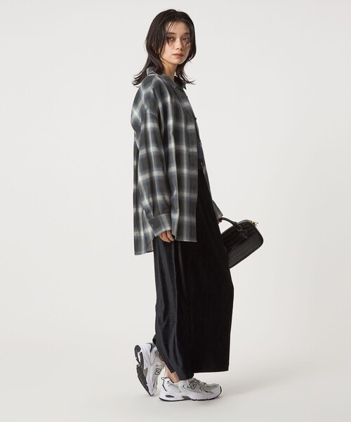 green label relaxing（グリーンレーベルリラクシング）の「［size SHORTあり］シアー チェック シャツ（シャツ/ブラウス・レディース・ナチュラル/ダークグレー/ブラウン・SHORT/FREE）」の22枚目の写真