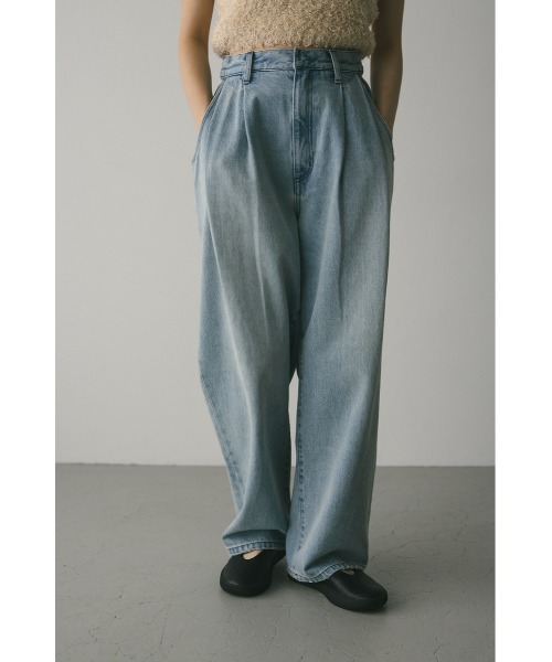 STYLEMIXER（スタイルミキサー）の「タックワイドルーズデニム（デニムパンツ・レディース・ブラック/ライトブルー・X-SMALL/SMALL/MEDIUM）」の14枚目の写真