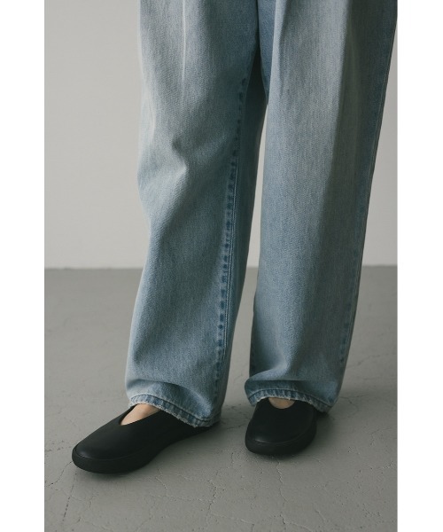 STYLEMIXER（スタイルミキサー）の「タックワイドルーズデニム（デニムパンツ・レディース・ブラック/ライトブルー・X-SMALL/SMALL/MEDIUM）」の21枚目の写真