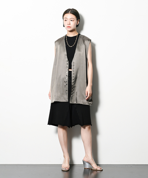 OLD PARK(オールドパーク)の「OLD PARK 別注 BAGGY SWEAT SHORTS:ショートパンツ(スウェットパンツ・レディース・グレー/ブラック・MEDIUM)」の14枚目の写真