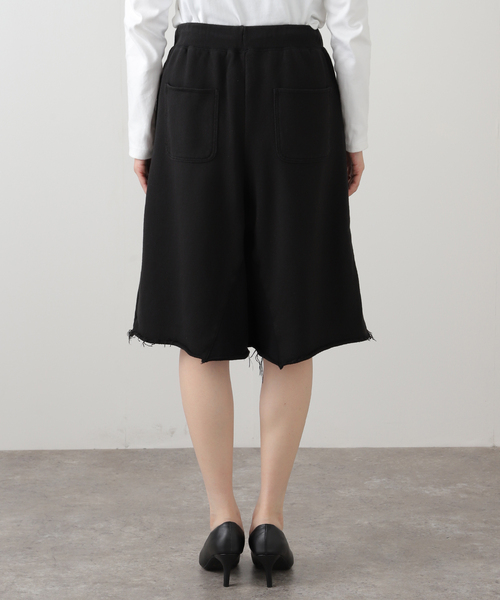 OLD PARK(オールドパーク)の「OLD PARK 別注 BAGGY SWEAT SHORTS:ショートパンツ(スウェットパンツ・レディース・グレー/ブラック・MEDIUM)」の9枚目の写真