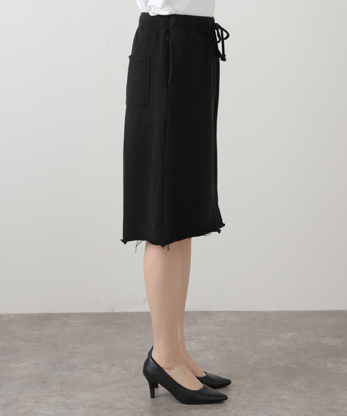 OLD PARK(オールドパーク)の「OLD PARK 別注 BAGGY SWEAT SHORTS:ショートパンツ(スウェットパンツ・レディース・グレー/ブラック・MEDIUM)」の8枚目の写真
