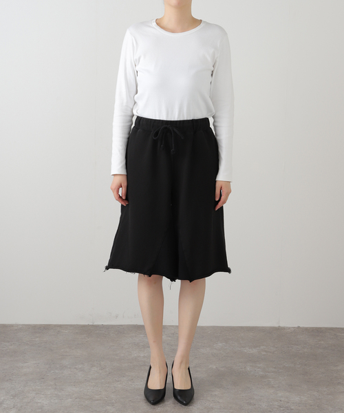 OLD PARK(オールドパーク)の「OLD PARK 別注 BAGGY SWEAT SHORTS:ショートパンツ(スウェットパンツ・レディース・グレー/ブラック・MEDIUM)」の16枚目の写真