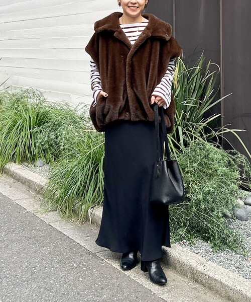 セール】エコファー衿付ベスト（ブルゾン）｜Rie Miller（リエミラー