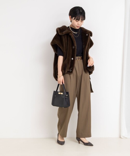 Rie Miller（リエミラー）の「エコファー衿付ベスト（ブルゾン・レディース・ダークブラウン/アイボリー・38）」の15枚目の写真