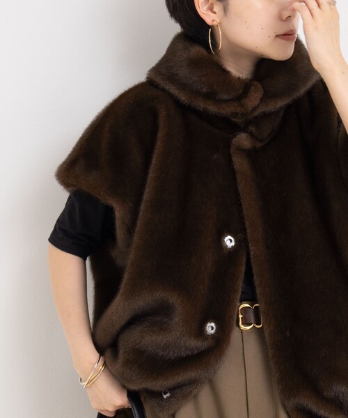 Rie Miller（リエミラー）の「エコファー衿付ベスト（ブルゾン・レディース・ダークブラウン/アイボリー・38）」の18枚目の写真