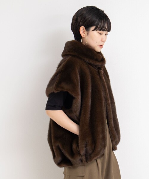 Rie Miller（リエミラー）の「エコファー衿付ベスト（ブルゾン・レディース・ダークブラウン/アイボリー・38）」の20枚目の写真