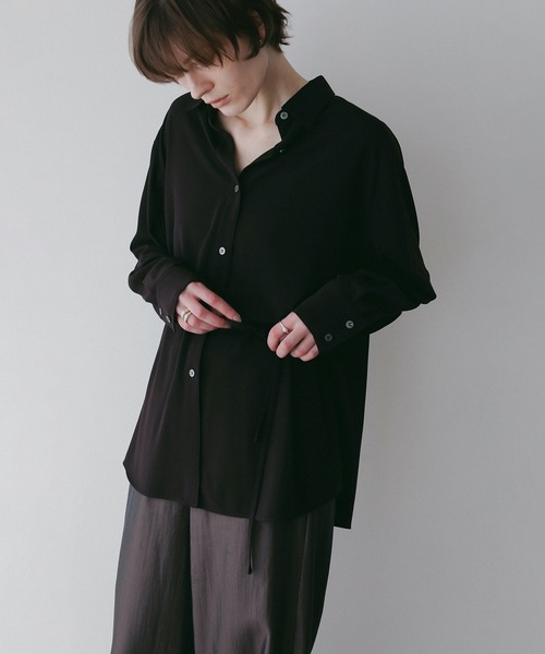 MANOF（マノフ）の「STRING BACK LAYERED SHIRTS（シャツ/ブラウス・レディース・ブラウン/ターコイズブルー/アイボリー・F）」の3枚目の写真