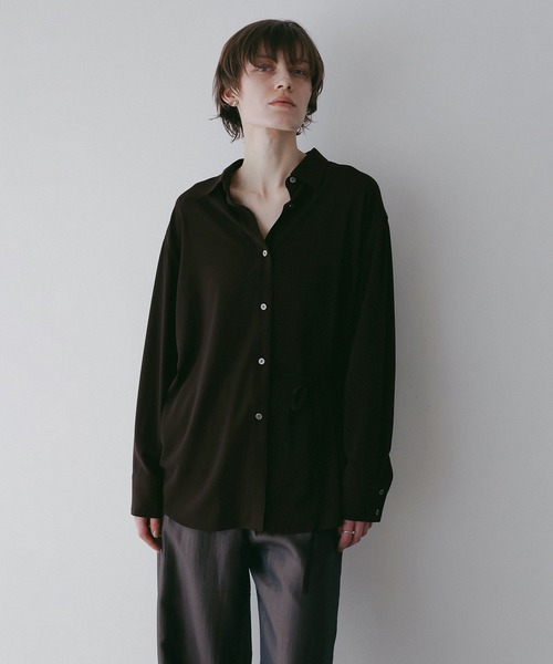 MANOF（マノフ）の「STRING BACK LAYERED SHIRTS（シャツ/ブラウス・レディース・ブラウン/ターコイズブルー/アイボリー・F）」の4枚目の写真
