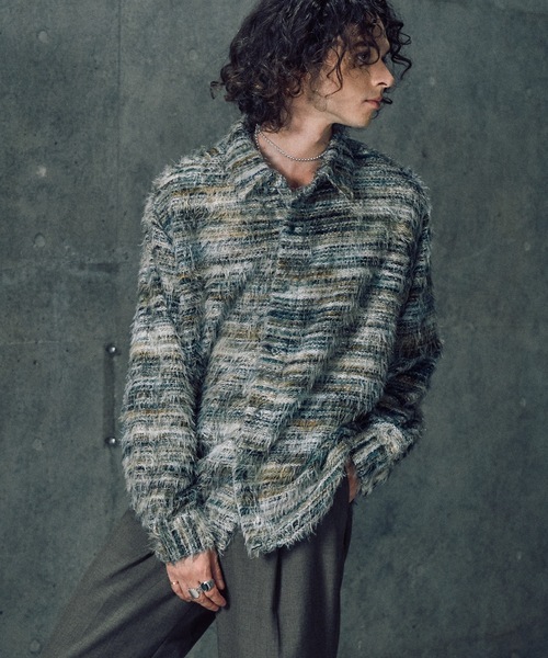 CASPER JOHN（キャスパージョン）の「Various loose shirts -feather knit- / バリアスルーズシャツ -フェザーニット-（シャツ/ブラウス・メンズ・ブルー/グリーン系その他/ブラック系その他/ブラック/ライトグレー・LARGE/MEDIUM/SMALL/X-SMALL）」の4枚目の写真