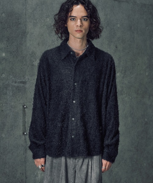 CASPER JOHN（キャスパージョン）の「Various loose shirts -feather knit- / バリアスルーズシャツ -フェザーニット-（シャツ/ブラウス・メンズ・ブルー/グリーン系その他/ブラック系その他/ブラック/ライトグレー・LARGE/MEDIUM/SMALL/X-SMALL）」の6枚目の写真