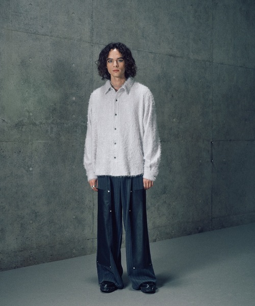 CASPER JOHN（キャスパージョン）の「Various loose shirts -feather knit- / バリアスルーズシャツ -フェザーニット-（シャツ/ブラウス・メンズ・ブルー/グリーン系その他/ブラック系その他/ブラック/ライトグレー・LARGE/MEDIUM/SMALL/X-SMALL）」の13枚目の写真