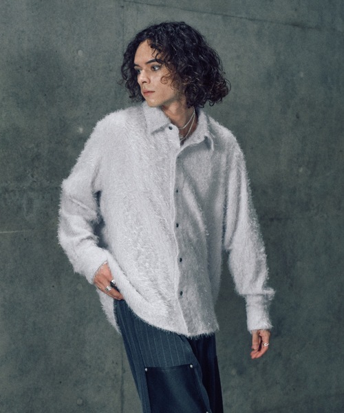CASPER JOHN（キャスパージョン）の「Various loose shirts -feather knit- / バリアスルーズシャツ -フェザーニット-（シャツ/ブラウス・メンズ・ブルー/グリーン系その他/ブラック系その他/ブラック/ライトグレー・LARGE/MEDIUM/SMALL/X-SMALL）」の12枚目の写真