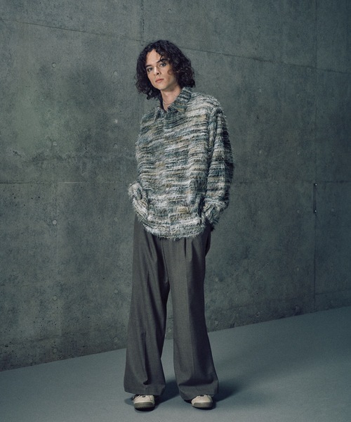 CASPER JOHN（キャスパージョン）の「Various loose shirts -feather knit- / バリアスルーズシャツ -フェザーニット-（シャツ/ブラウス・メンズ・ブルー/グリーン系その他/ブラック系その他/ブラック/ライトグレー・LARGE/MEDIUM/SMALL/X-SMALL）」の17枚目の写真