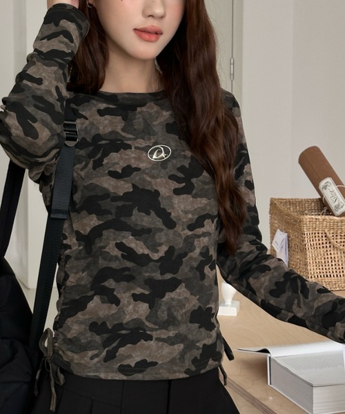 セール】サイドドロスト／迷彩柄ロングスリーブトップス（2色