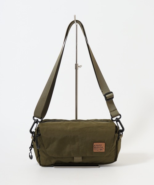 KRIFF MAYER（クリフメイヤー）の「KRIFF MAYER 撥水加工 マルチ ショルダー バッグ 男女兼用（ショルダーバッグ・メンズ・ブラック/ダークグリーン/ブラウン・FREE）」の5枚目の写真