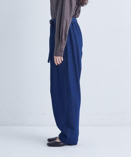 conges payes ADIEU TRISTESSE(コンジェ ペイエ アデュートリステス)の「ベルト付きデニムワイドパンツ(デニムパンツ・レディース・インディゴブルー・38)」の4枚目の写真