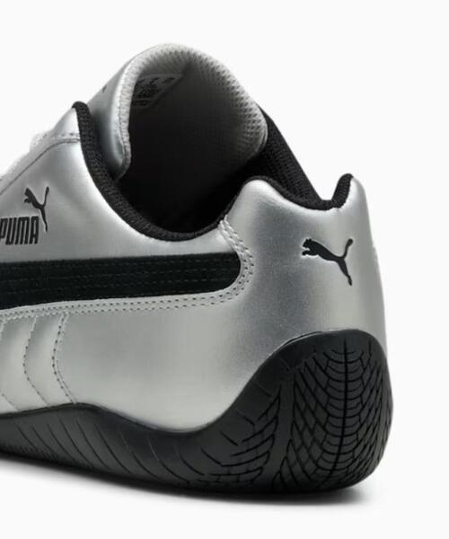 PUMA(プーマ)の「PUMA(プーマ) SPEEDCAT METALLIC/スニーカー/403689(スニーカー・レディース・ブラック/シルバー・23.0cm/23.5cm/24.0cm/24.5cm/25.0cm)」の22枚目の写真