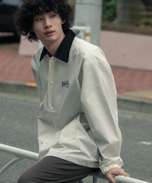 ハンティングジャケット」に該当するホワイト/白色系のファッション