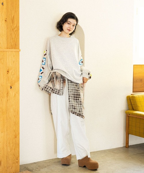 niko and...（ニコアンド）の「コーデュロイポケットワイドパンツ（その他パンツ・レディース・インディゴブルー/スモーク/ライトベージュ/オフホワイト/ダークブラウン・MEDIUM/LARGE）」の22枚目の写真