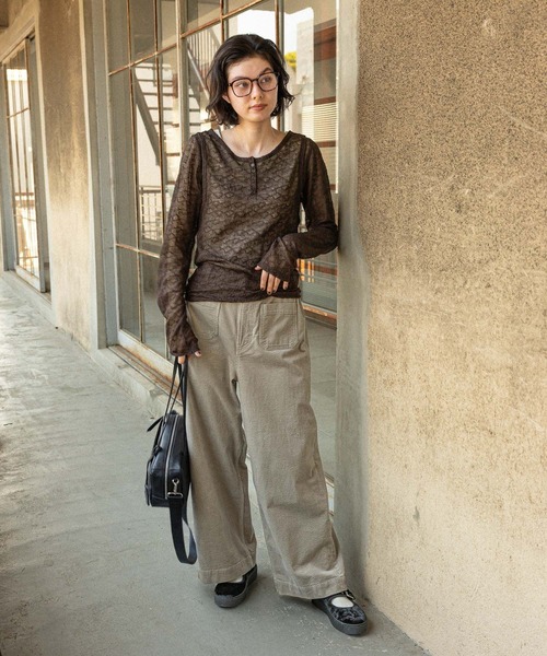 niko and...（ニコアンド）の「コーデュロイポケットワイドパンツ（その他パンツ・レディース・インディゴブルー/スモーク/ライトベージュ/オフホワイト/ダークブラウン・MEDIUM/LARGE）」の13枚目の写真