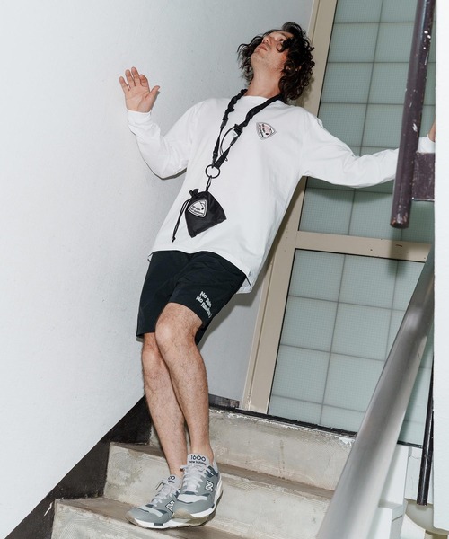 No Rain No Rainbow(ノーレインノーレインボー)の「mlt5390-pick print long sleeve T-shirt ロングスリーブカットソー(NR25W-24)(Tシャツ/カットソー・メンズ・ホワイト/ブラック/グリーン系その他・S/M/L/XL)」の7枚目の写真