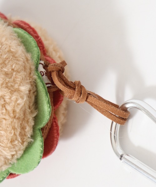 crossi（クロッシー）の「もこもこ ボアチャーム（チャーム・レディース・ベージュ/ブラウン/ライトグリーン・FREE）」の13枚目の写真