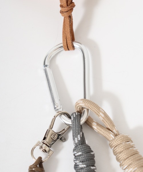 crossi（クロッシー）の「もこもこ ボアチャーム（チャーム・レディース・ベージュ/ブラウン/ライトグリーン・FREE）」の14枚目の写真