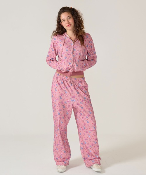 TINA:JOJUN(ティーナジョジュン)の「オリジナル 総柄 裏毛パンツ TINA:JOJUN(その他パンツ・レディース・ブラック/ピンク・M)」の1枚目の写真