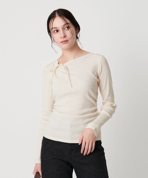 BEAUTY&YOUTH UNITED ARROWS（ビューティーアンドユースユナイテッドアローズ）の「コットンリブ リボンギャザーカットソー（Tシャツ/カットソー・レディース・ダークブラウン/オフホワイト/ブラック・FREE）」の2枚目の写真