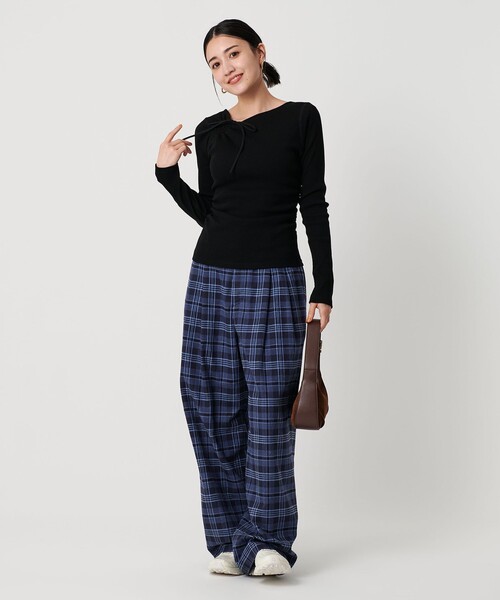 BEAUTY&YOUTH UNITED ARROWS（ビューティーアンドユースユナイテッドアローズ）の「コットンリブ リボンギャザーカットソー（Tシャツ/カットソー・レディース・ダークブラウン/オフホワイト/ブラック・FREE）」の12枚目の写真