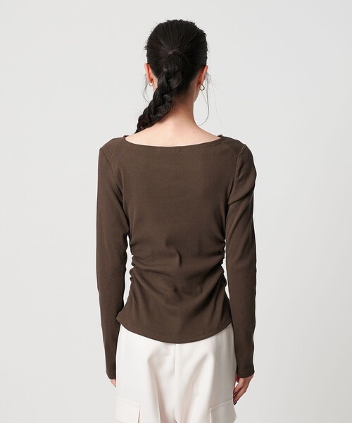 BEAUTY&YOUTH UNITED ARROWS（ビューティーアンドユースユナイテッドアローズ）の「コットンリブ リボンギャザーカットソー（Tシャツ/カットソー・レディース・ダークブラウン/オフホワイト/ブラック・FREE）」の15枚目の写真
