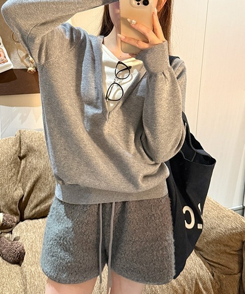 gossip!ロサンゼルス(ゴシップロサンゼルス)の「【Y2Kガーリー】もこもこボアショートパンツ(その他パンツ・レディース・オフホワイト/ブラック/グレー・FREE)」の4枚目の写真