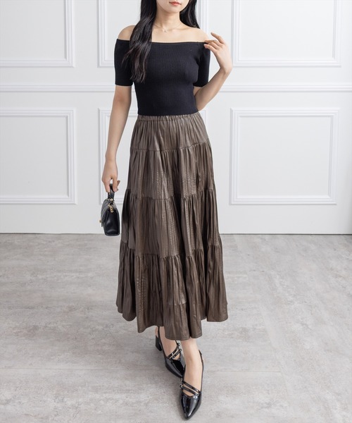 CLEAR BASIC（クリアベーシック）の「フェイクレザーティアードロングスカート［大人 カジュアル 着回し力抜群］（スカート・レディース・ダークブラウン/ブラック/カーキ・F）」の14枚目の写真