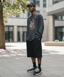 Disney（ディズニー）の「Disney ピグメントロングスリーブTシャツ（Tシャツ/カットソー）」