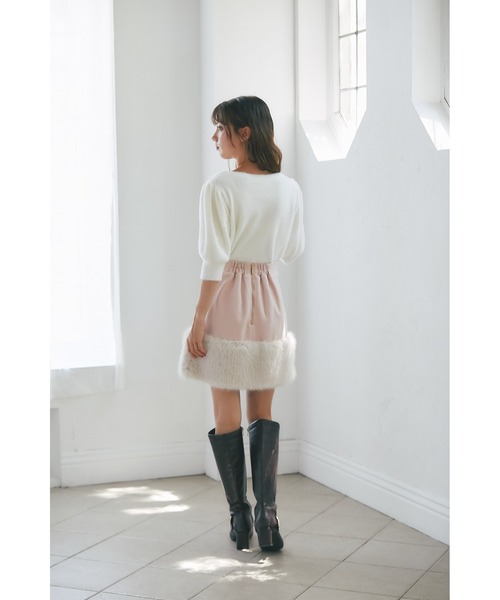 tocco closet(トッコ クローゼット)の「インナーパンツ付き裾ファー切り替えミニスカート(スカート・レディース・ピンク/ライトベージュ・M)」の16枚目の写真