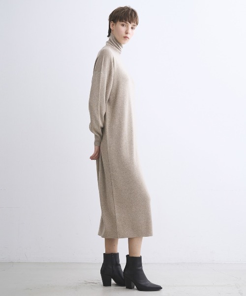 three dots(スリードッツ)の「【ラメニット】ルレックスセーター ドレス(ワンピース・レディース・ブラック/ベージュ/グレー・SMALL/MEDIUM)」の11枚目の写真