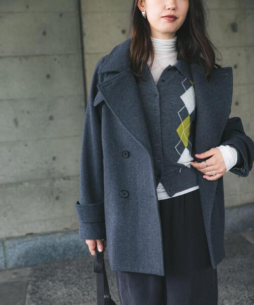 URBAN RESEARCH（アーバンリサーチ）の「アーガイルシャツカラーカーディガン（ニット/セーター・レディース・ネイビー/グレー・FREE）」の9枚目の写真