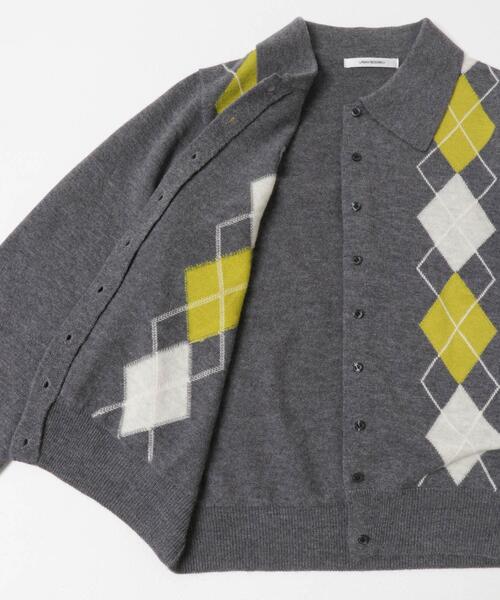 URBAN RESEARCH（アーバンリサーチ）の「アーガイルシャツカラーカーディガン（ニット/セーター・レディース・ネイビー/グレー・FREE）」の11枚目の写真