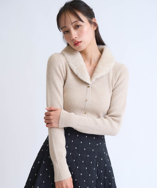 NOELA（ノエラ）の「ファーカラーニット（ニット/セーター・レディース・ブラウン/ベージュ/ブラック・フリー）」の9枚目の写真