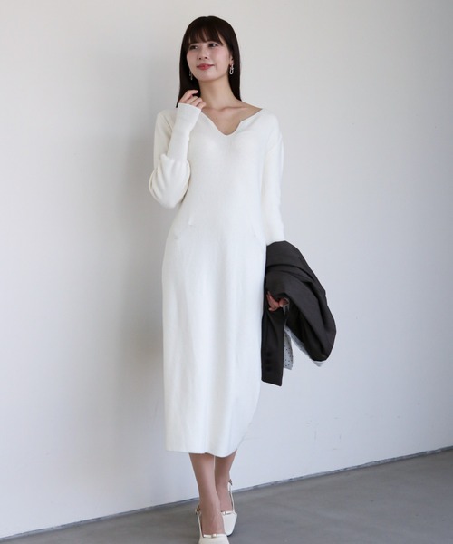 a lot of love(ア ロット オブ ラブ)の「ラウンドキーネック ニットワンピース(ワンピース・レディース・ブラック/オフホワイト/グレー・FREE)」の5枚目の写真