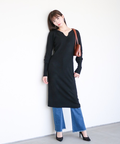a lot of love(ア ロット オブ ラブ)の「ラウンドキーネック ニットワンピース(ワンピース・レディース・ブラック/オフホワイト/グレー・FREE)」の11枚目の写真