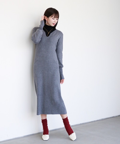 a lot of love(ア ロット オブ ラブ)の「ラウンドキーネック ニットワンピース(ワンピース・レディース・ブラック/オフホワイト/グレー・FREE)」の18枚目の写真