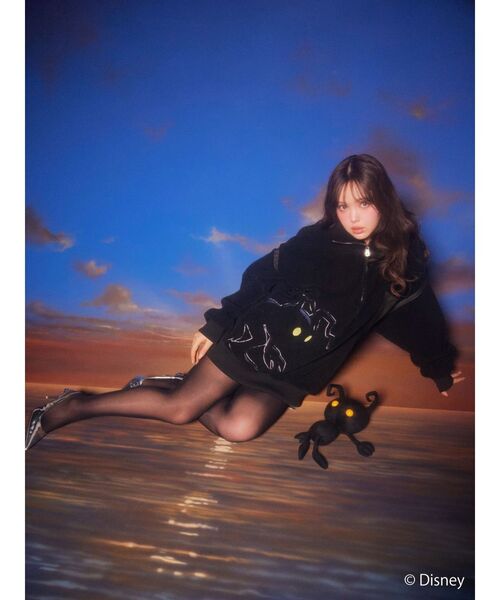 CALNAMUR（カルナムール）の「キングダムハーツ シャドウジッフPO（スウェット・レディース・ブラック・FREE）」の3枚目の写真