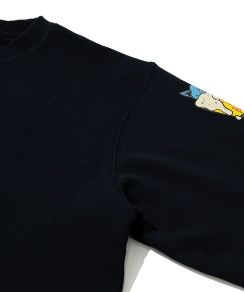 go slow caravan（ゴースローキャラバン）の「空紡糸裏毛 猫と麦酒 ヘムスピンドル クルースウェット（スウェット・メンズ・アイボリー/ブラック・SMALL/MEDIUM/LARGE/X-LARGE）」の5枚目の写真