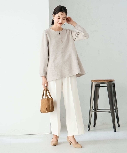 a.v.v(アーヴェヴェ)の「千鳥ジャガードペプラムトップス(Tシャツ/カットソー・レディース・グレー系その他/ブラック・38/36/40)」の6枚目の写真
