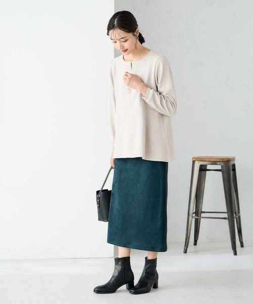 a.v.v(アーヴェヴェ)の「千鳥ジャガードペプラムトップス(Tシャツ/カットソー・レディース・グレー系その他/ブラック・38/36/40)」の10枚目の写真