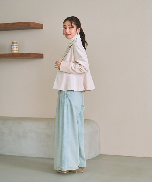 La boutique BonBon（ラブティックボンボン）の「【オケージョン対応】ベロアペプラムジャケット（テーラードジャケット・レディース・ライトベージュ/ブラック・FREE）」の11枚目の写真