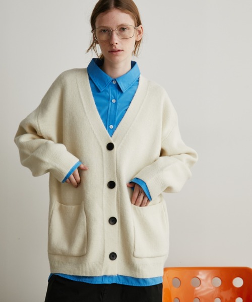 Auntie Rosa Holiday（アンティローザホリデー）の「オーバーサイズカーディガン（カーディガン/ボレロ・レディース・チャコールグレー/ブラック/ピンク/ホワイト・FREE）」の16枚目の写真